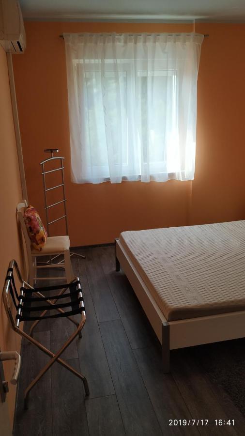 Apartment Rino****, 58M², 170M From The Beach Rijeka Exterior foto